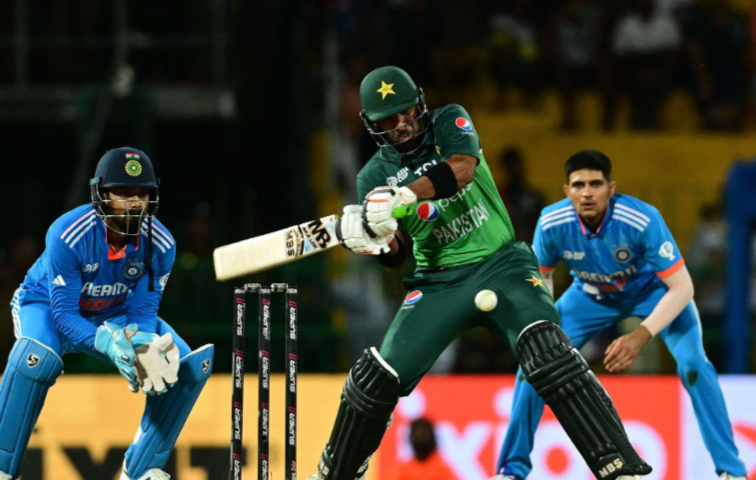 በእሁዱ የፍፃሜ ጨዋታ ህንድ ፓክስታንን ብታሸንፍም ዋንጫውን አልቀበልም ብላለች