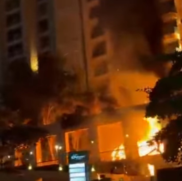 በባህረ ሰላጤው ያሉ የአውሮፕላን ማረፊያዎች በመንገደኞች ተሞልተዋል፣  መንግሥታት ዜጎቻቸውን የማስወጣት ጥረት እያደረጉ ነው